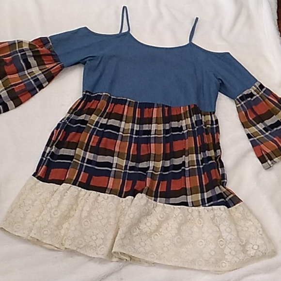 Umgee woman's  tunic top - Picture 12 of 16